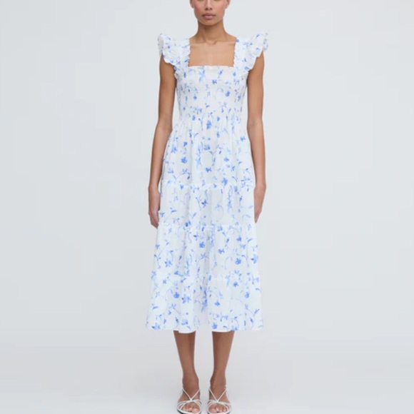 hill house Dresses & Skirts - Hill House Home Ellie Nap Dress